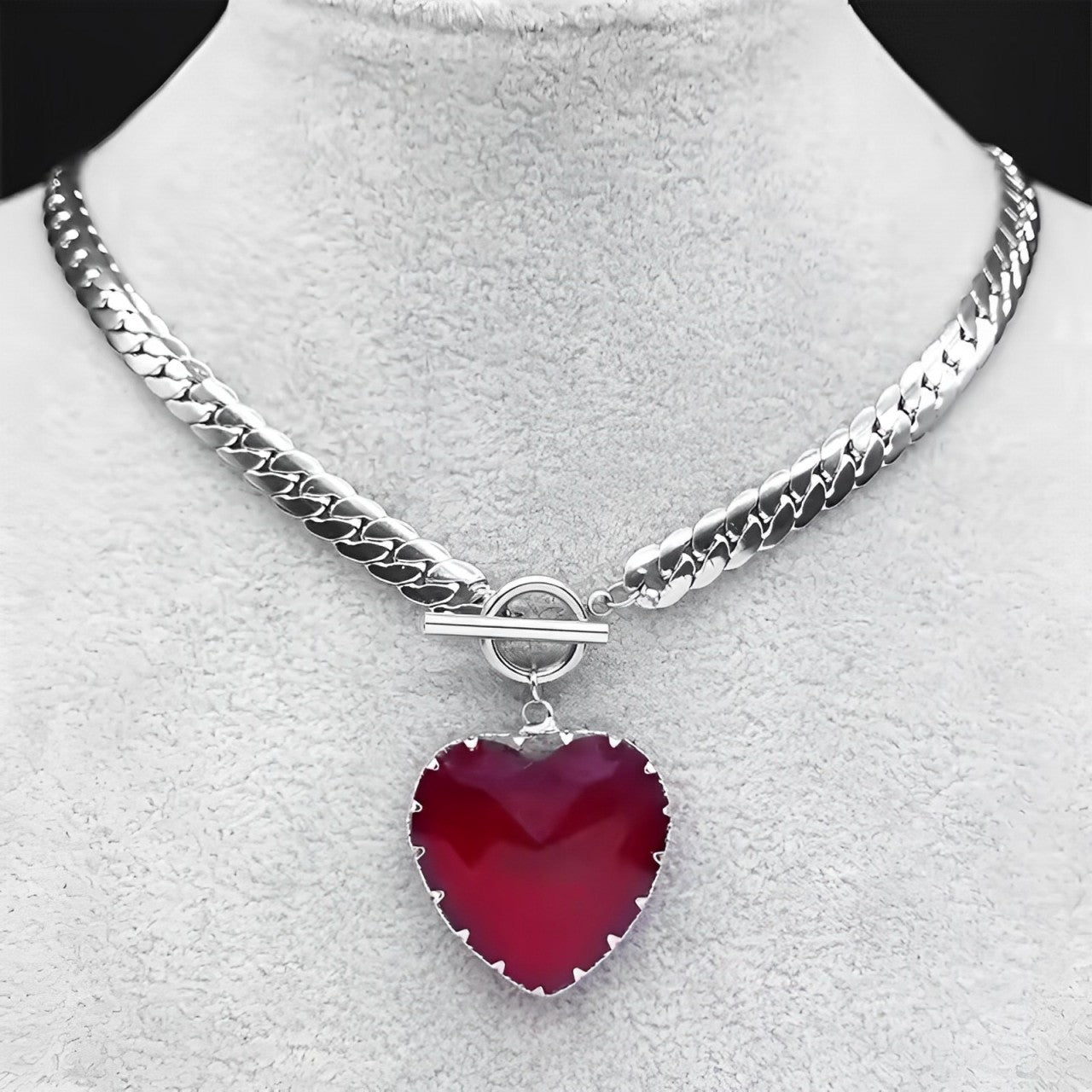 Loveboy™ -Heart Glass Pendant Choker